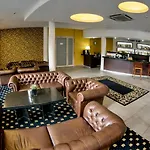 Business Faltom Gdynia Отель