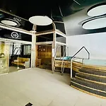 Business Faltom Gdynia Отель
