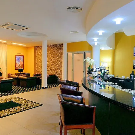 Hotel Business Faltom Gdynia 3*