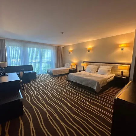 Business Faltom Gdynia Hotel 3*