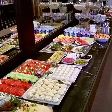 Business Faltom Gdynia Румя