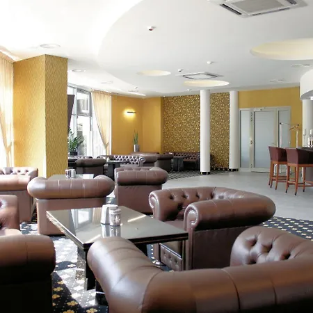 Business Faltom Gdynia 3*