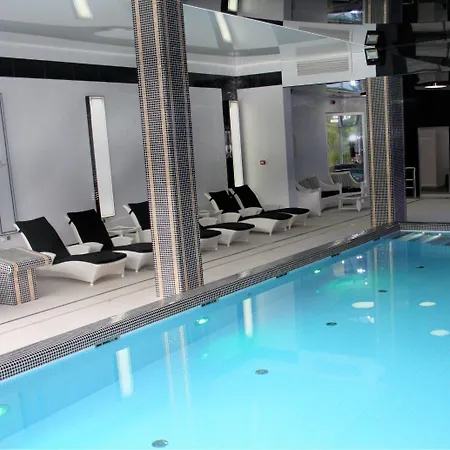 Business Faltom Gdynia Отель Румя