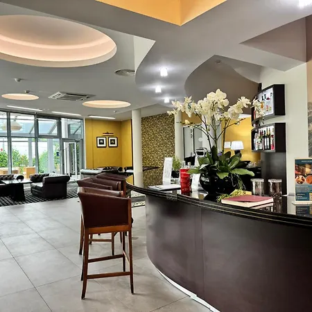 Business Faltom Gdynia 3* Rahmel