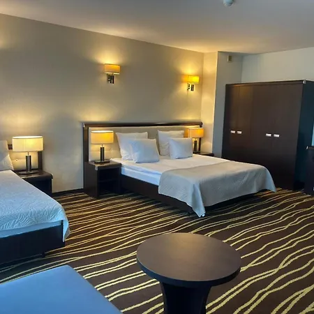 Business Faltom Gdynia 3* Rahmel