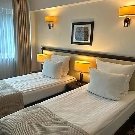 Business Faltom Gdynia Hotel