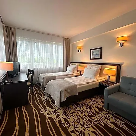 Business Faltom Gdynia Hotel 3*