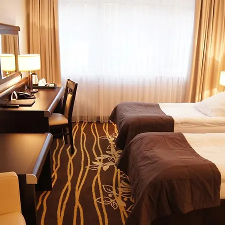 Business Faltom Gdynia Отель 3*