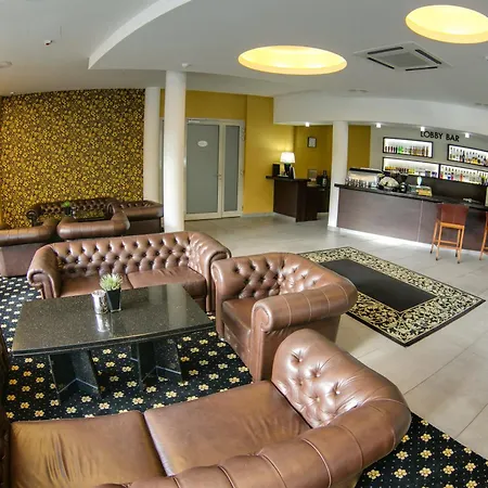 Business Faltom Gdynia Румя