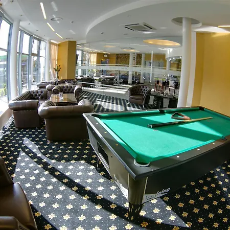 Business Faltom Gdynia 3*