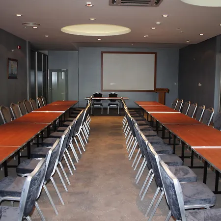 Business Faltom Gdynia Hotell Rumia