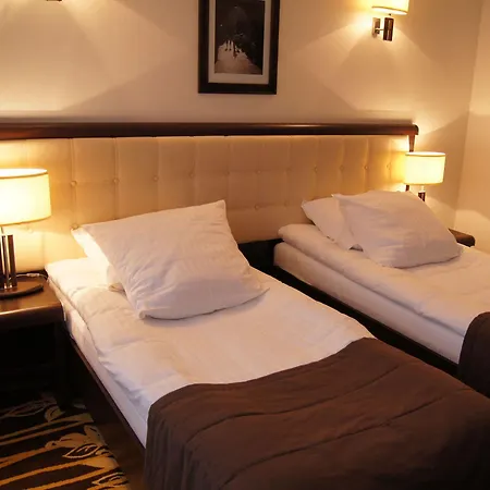 Business Faltom Gdynia 3*