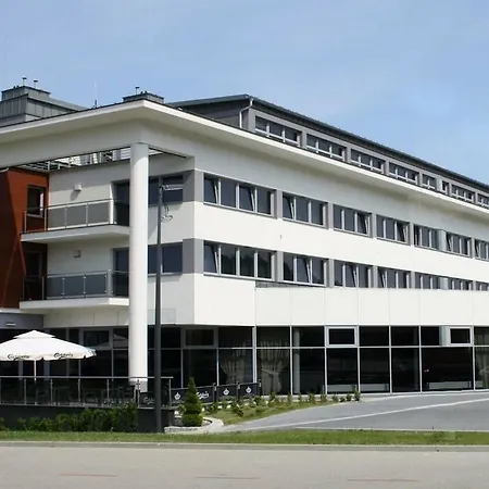 Business Faltom Gdynia 3* Rahmel